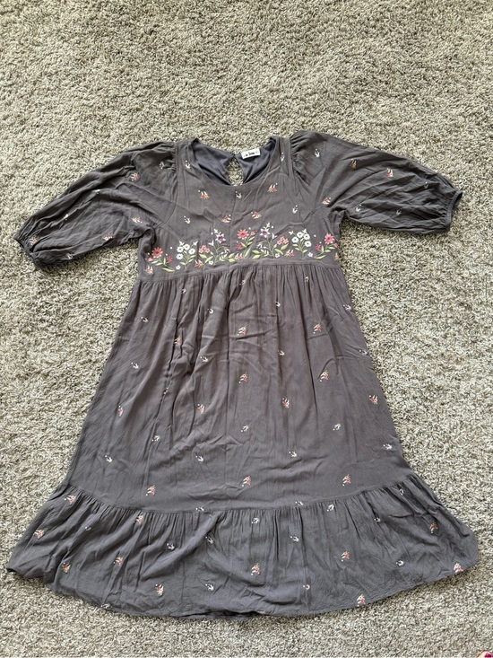 in loom Dresses & Skirts - Embroidered Floral Maxi Dress